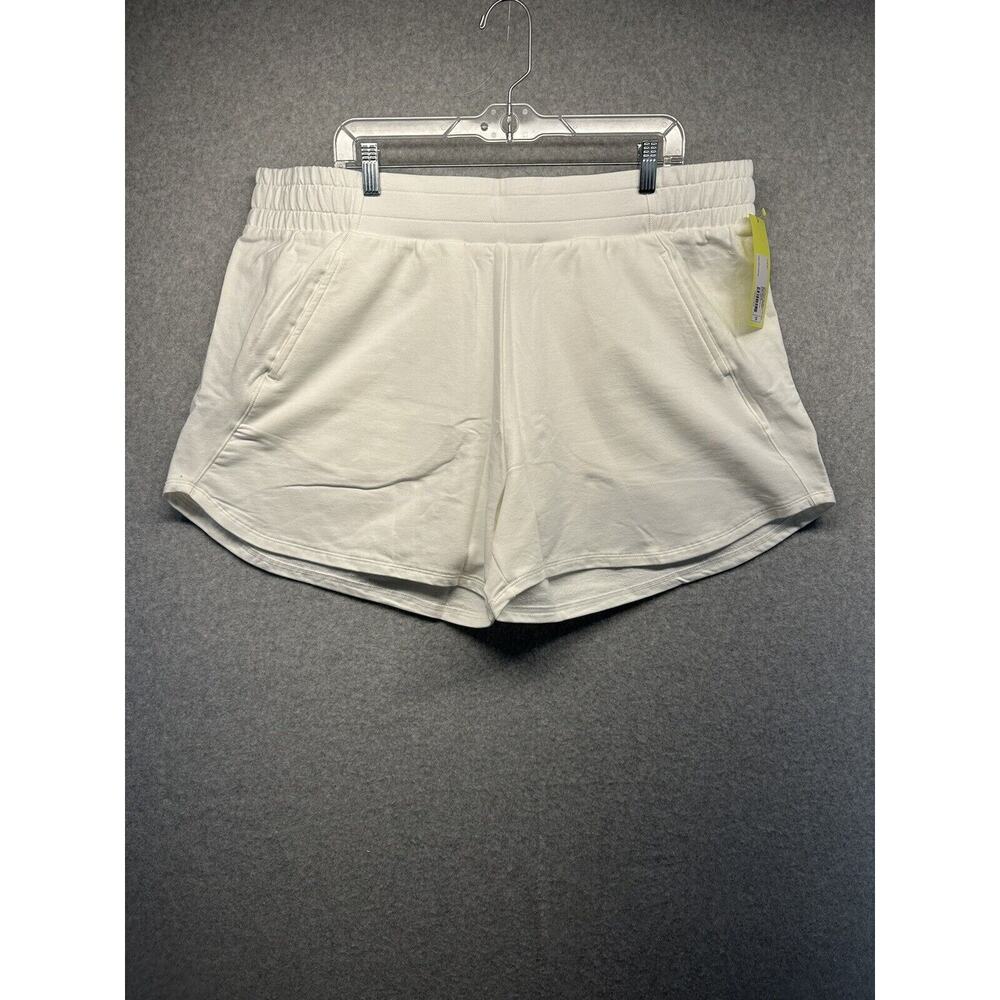 All in Motion Womens Sweat Shorts Size 1X White Pockets Cotton Stretch NWT